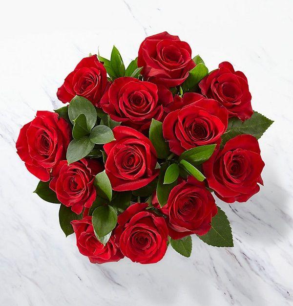Buy Simply Red Flower Bouquet Online in India