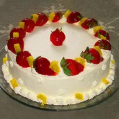 Eggless Fresh Pineapple Strawberry 1 Kg Cake